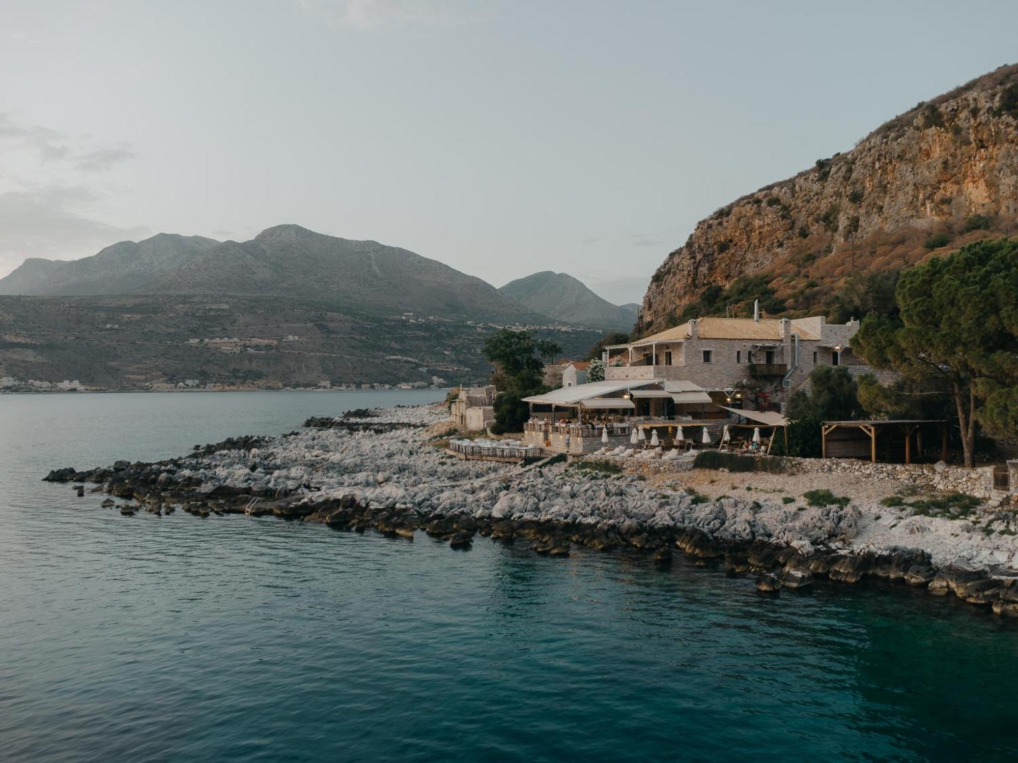 Kourmas Suites Liménion المظهر الخارجي الصورة