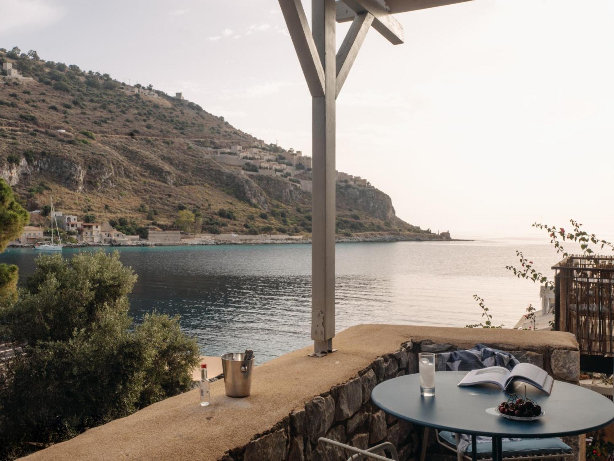 Kourmas Suites Liménion المظهر الخارجي الصورة